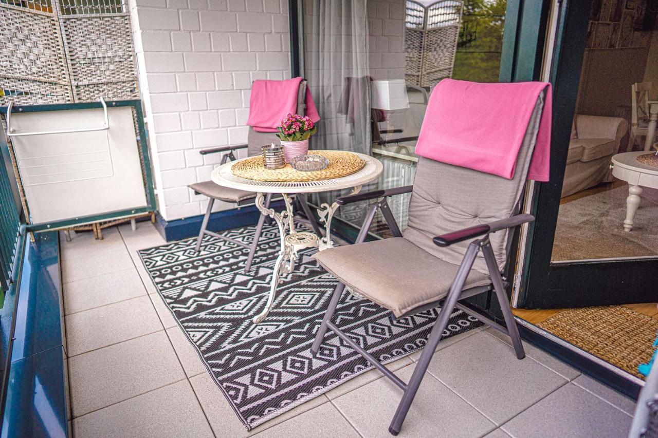 Schwalbennest - Hundefreundlich, Sauna, Pool, Dachterrasse, See & Natur Moehnesee Ngoại thất bức ảnh